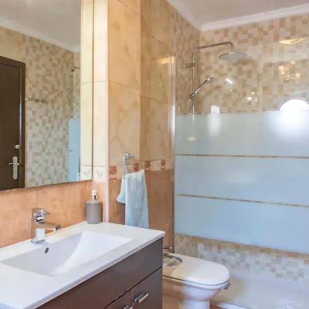 Duplex In Playa De Americas-center Apartman *