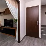 Duplex In Playa De Americas-center Apartman *